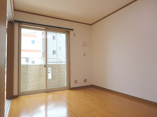 レジデンスＫⅤの居間・リビング