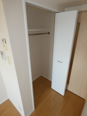 【収納】 | KURENAI-SOU | 便利なクローゼットタイプ。