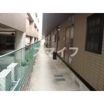 【エントランス】 | ソレジオ１号館
