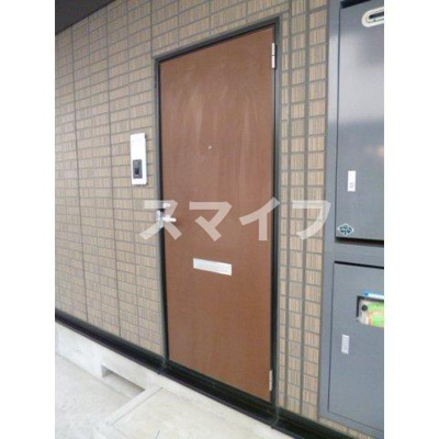 【玄関】 | ソレジオ１号館