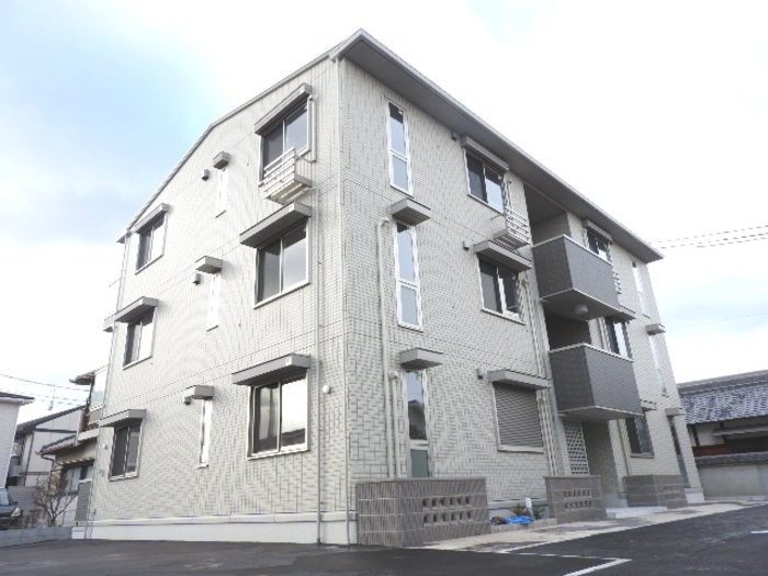 岸和田市下松町２丁目のハイツの外観