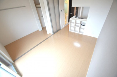 【居間・リビング】 | クレストコートB