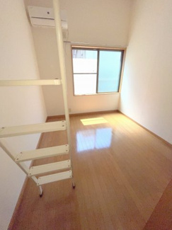 【洋室】 | プチ・プリムラ