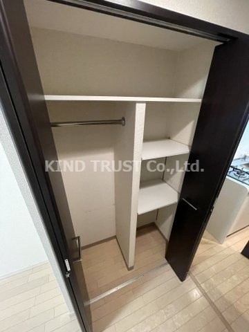 サムティ梅田インターコアの収納