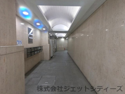 【エントランス】 | SURE堂島