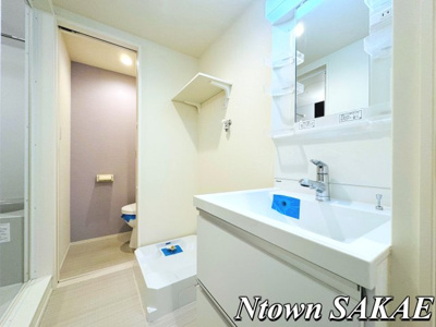 【洗面所】 | ハーモニーテラス高道町Ⅲ | スペースが確保できる洗面所です