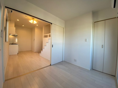 【洋室】 | barbby's | おしゃれな居間です