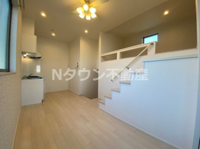 【居間・リビング】 | barbby's | きれいな内装です