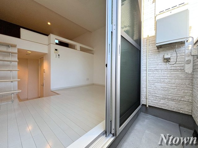 【バルコニー】 | ファンタジアン名駅西 | 陽当たり良好なバルコニーです