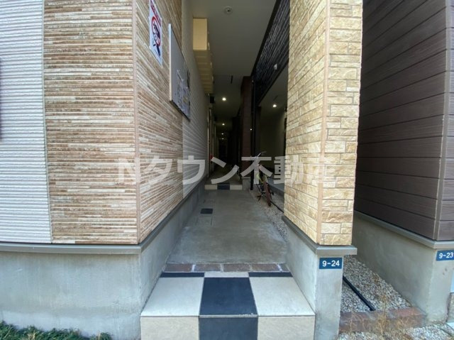 【エントランス】 | ソアレ大曽根 | ゆとりのあるエントランスです