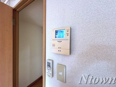 【セキュリティ】 | コーポなずな | モニター付きインターホンです