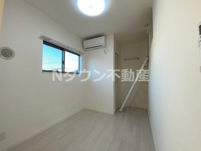 【寝室】 | グランディⅡ | 寝室は落ち着いています