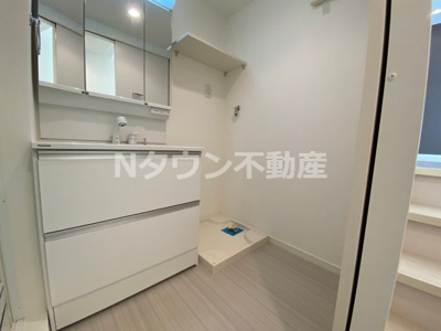 【洗面所】 | グランディⅡ | 洗面所です