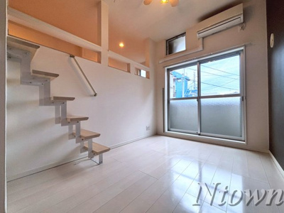 【居間・リビング】 | オークラレジデンス栄生 | おしゃれなリビングです