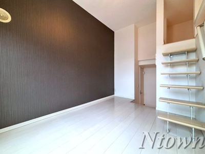 【居間・リビング】 | オークラレジデンス栄生 | 使いやすいリビングです