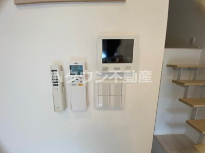 【セキュリティ】 | エデン | モニター付きインターフォンです。