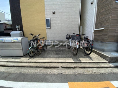 【その他共用部分】 | エデン | 敷地内駐輪場です