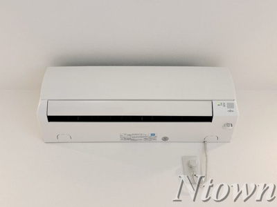 【玄関】 | モメンタム志賀本通 | きれいな玄関です