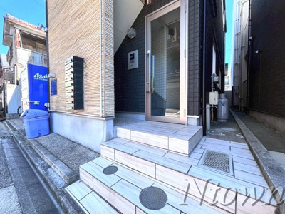 【エントランス】 | ルピナス今池 | 清潔なエントランスです