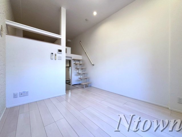 【居間・リビング】 | ルピナス今池 | 使いやすい居間です