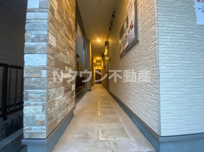 【エントランス】 | ルシエルメゾネット志賀本通 | 毎日通るエントランスはこのようになっています