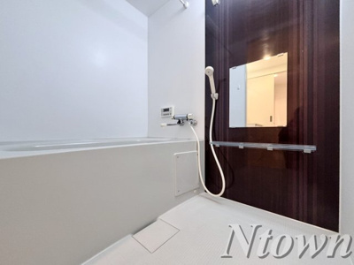 【浴室】 | ルークス名古屋Ⅱ | 落ち着いた空間のお風呂です