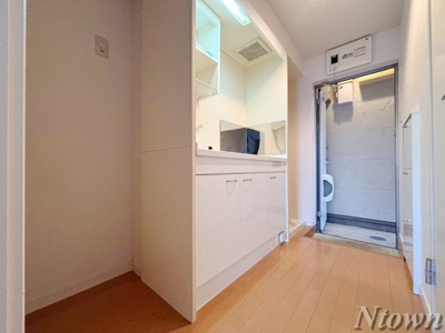 【内装】 | ルーエ　1番館 | 明るい室内です