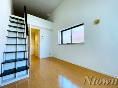 【居間・リビング】 | loft4千種 | ゆったり過ごせる居間です