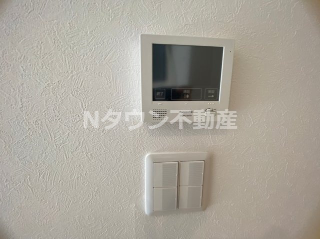 【セキュリティ】 | ARVITA | モニター付きインターフォンです