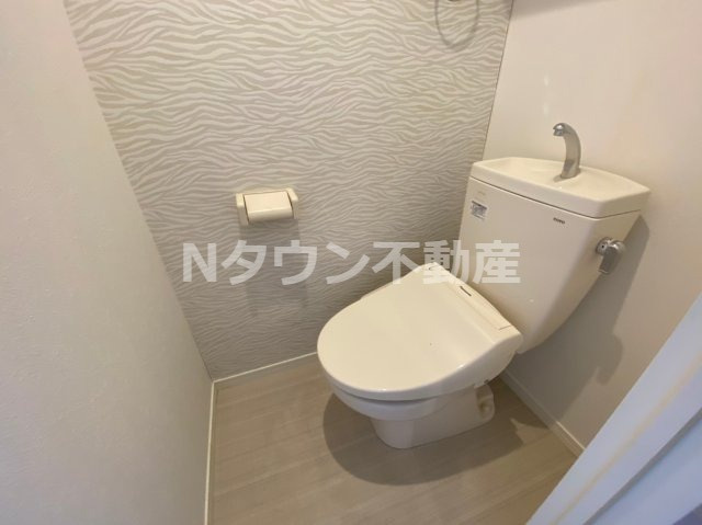 【トイレ】 | Air de vivre(アールドヴィーブル) | 清潔感のあるトイレです