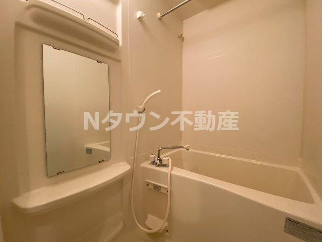 【浴室】 | プレサンス新栄デコール | お風呂で日々の疲れを落としましょう