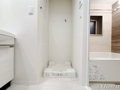【設備】 | プレサンス　ロジェ　丸の内　PRIME　CASA | 洗濯機置き場です
