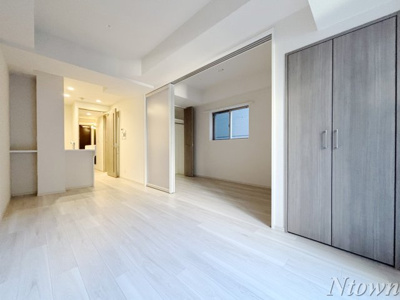 【居間・リビング】 | プレサンス　ロジェ　丸の内　PRIME　CASA | ゆったりとした居間です