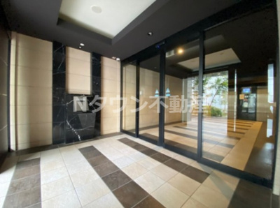 【エントランス】 | プレサンス久屋大通公園セラフィ | 清潔なエントランスです