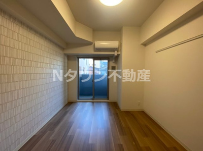 【居間・リビング】 | プレサンス久屋大通公園セラフィ | ゆったりとした居間です