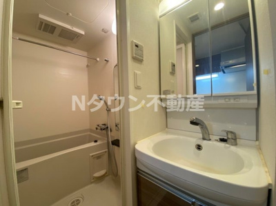 【洗面所】 | プレサンス久屋大通公園セラフィ | 広い洗面スペース