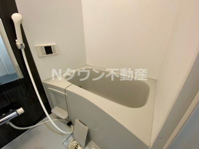 【浴室】 | デュアリーナ本陣 | お風呂で日々の疲れを落としましょう