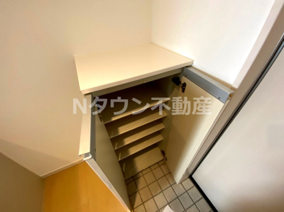 【収納】 | ビルーチェ並木B | 大きなスペースがあり、収納には困りません