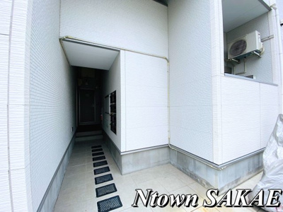 【エントランス】 | タウリス | 落ち着いたエントランスです