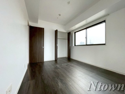 【居間・リビング】 | さくらHills NISHIKI Platinum Residence | ゆったりとしたリビングです
