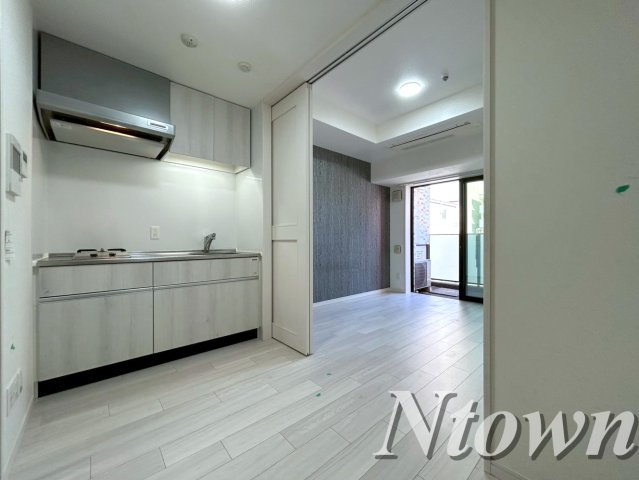 【居間・リビング】 | さくらHills NISHIKI Platinum Residence | ゆったり過ごせる居間です