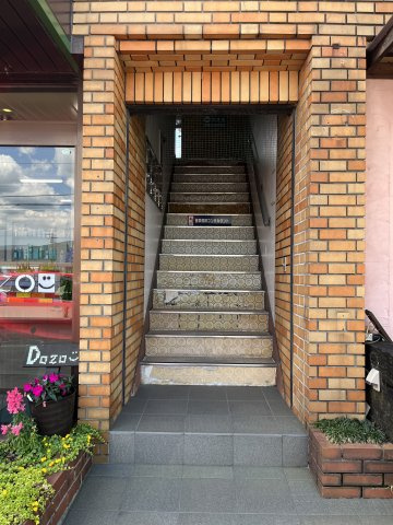 第３石原ビル　のエントランス