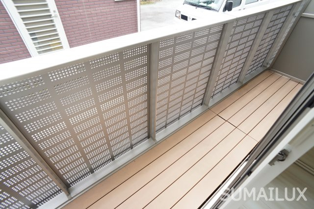 熊本市南区近見８丁目のアパートのバルコニー