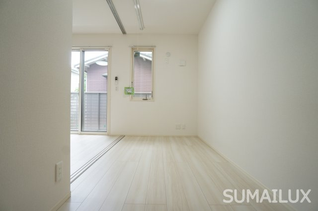 熊本市南区近見８丁目のアパートの洋室