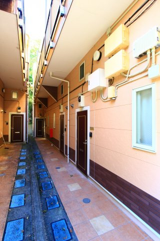 ユナイトステージ汐入弐番館のエントランス