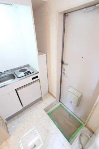 ユナイトステージ汐入弐番館の玄関|同アパートの参考写真です。