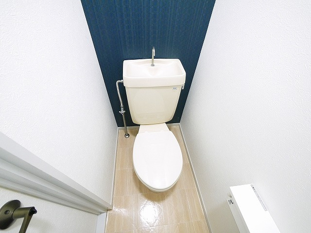 生駒レックスマンションのトイレ|落ち着いたトイレです