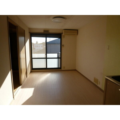 【居間・リビング】 | ハイツ花梨