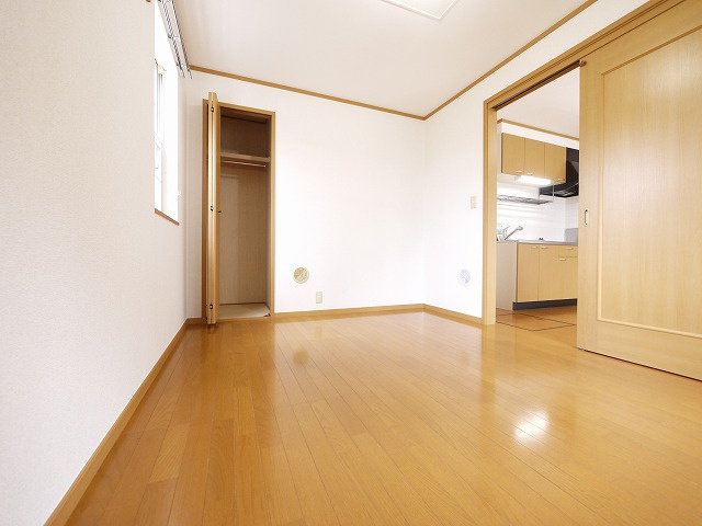 メゾンブローテの収納|洋室収納