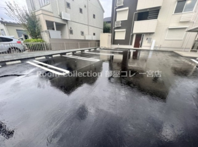【駐車場】 | ソレイユ六条